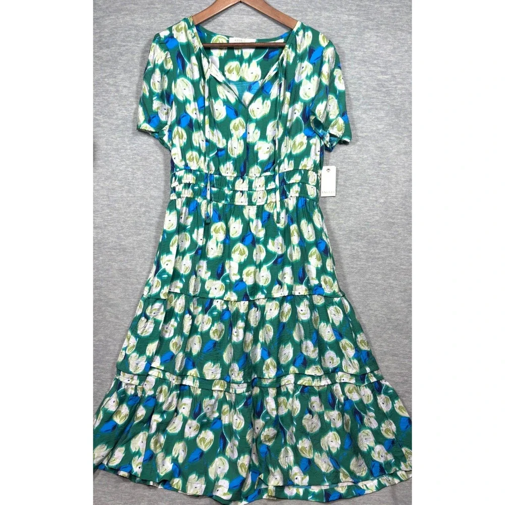 Angels Forever Young Dress L Green Floral Smocked‎ Tiered Midi